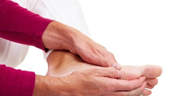 Sākotnējā stadijā ir pieļaujama sēnīšu ārstēšana mājās